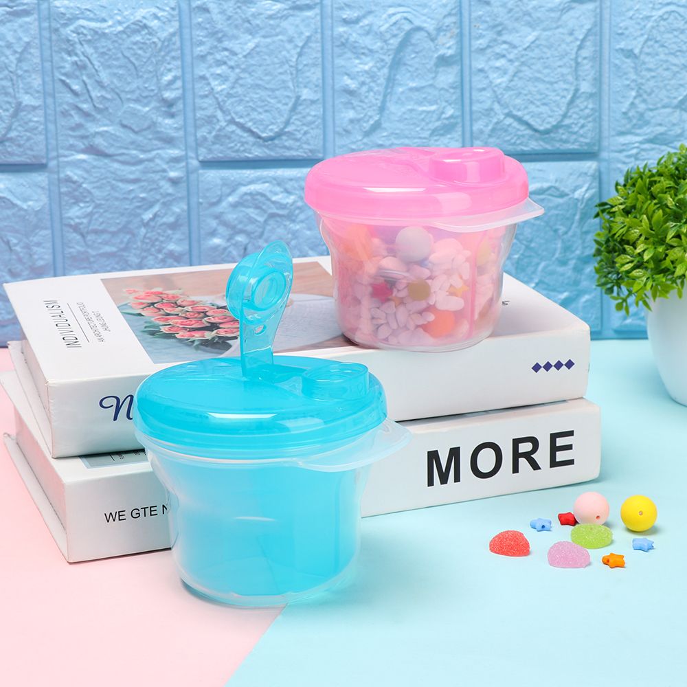3-dosis formule container van  - Baby Nursery Essentials recensie en prijs